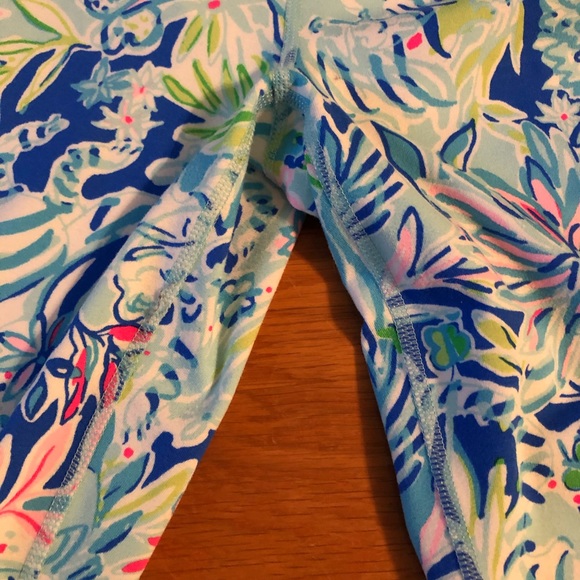 Lilly Pulitzer high rise weekender leggings - Picture 4 of 4